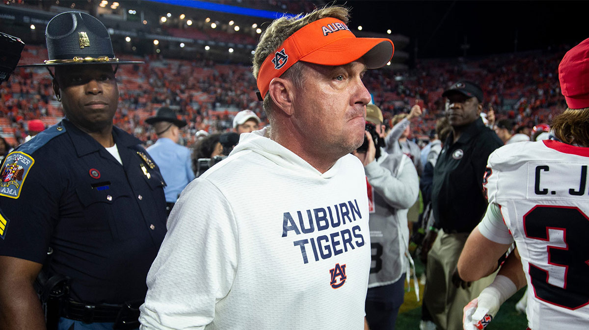 SEC news: Auburn-Georgia ref suspended for controversial calls