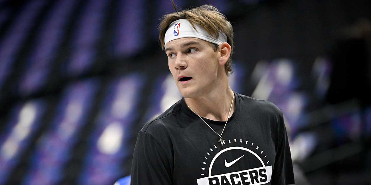 Indiana Pacers guard Mac McClung (3) warms up before the game against the Dallas Mavericks at the American Airlines Center.