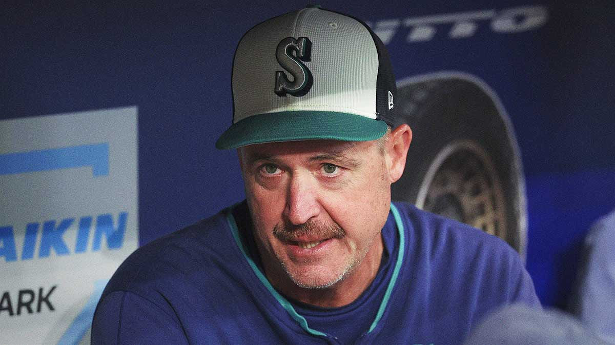 Did Mariners’ Dan Wilson consider walking Zach McKinstry before Game 1 walk-off?