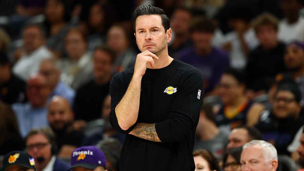 Los Angeles Lakers head coach JJ Redick against the Phoenix Suns during an NBA preseason game at Mortgage Matchup Center.