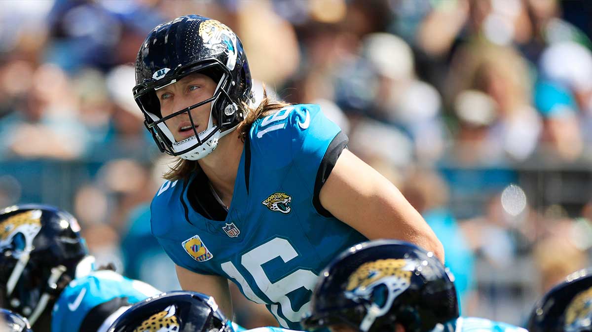 Jacksonville Jaguars quarterback Trevor Lawrence (16) prepares to call a play during the second quarter of an NFL football matchup, Sunday, Oct. 12, 2025, at EverBank Stadium in Jacksonville, Fla. The Seahawks defeated the Jaguars 20-12.