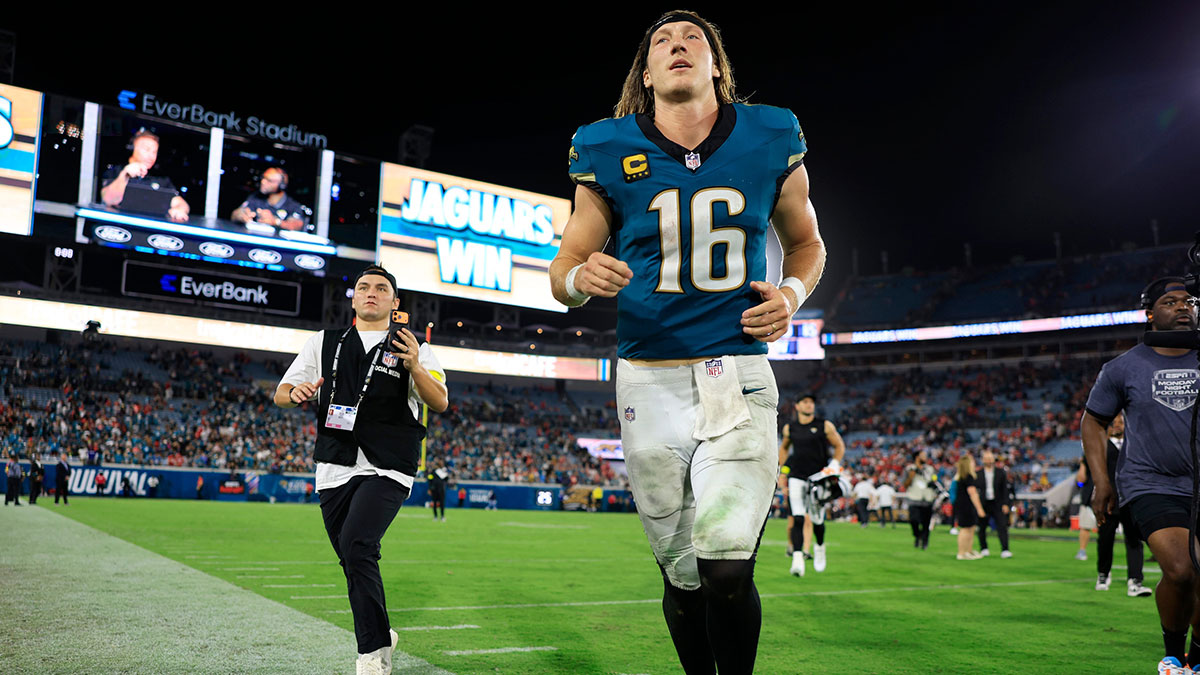 Jacksonville Jaguars quarterback Trevor Lawrence (16) runs off the field after the game of an NFL football matchup at EverBank Stadium, Monday, Oct. 6, 2025, in Jacksonville, Fla. The Jacksonville Jaguars edged the Kansas City Chiefs 31-28.