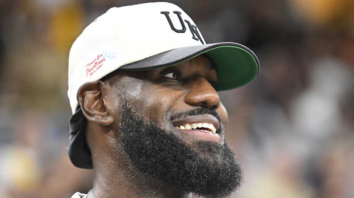 Los Angeles Lakers player LeBron James looks on during the first half of a game between the Phoenix Suns and the Los Angeles Lakers at Acrisure Arena