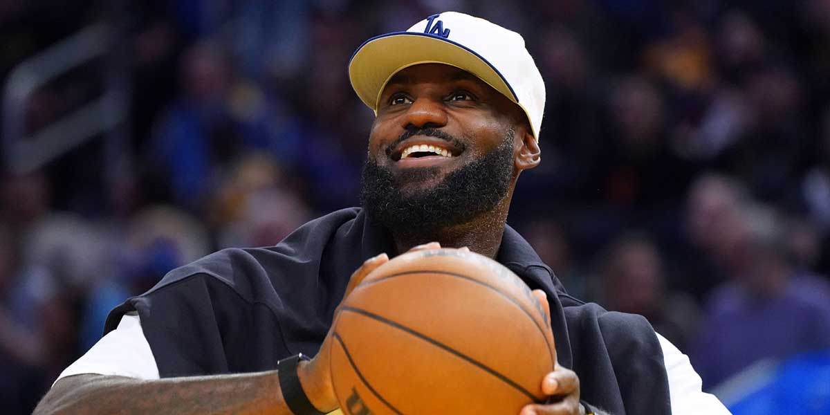 Lakers fan suing LeBron James over ‘The Second Decision’ Hennessy ad