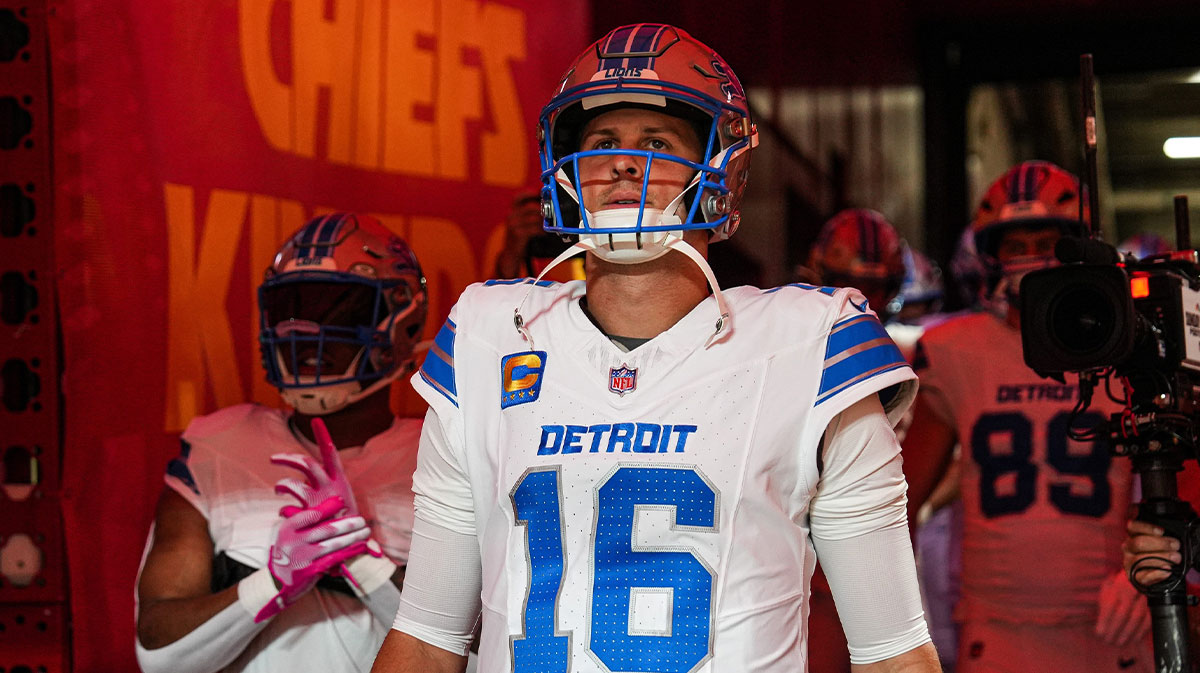 Detroit Lions quarterback Jared Goff (16) leads a group of players out of the tunnel for warm up at Arrowhead Stadium in Kansas City, Missouri on Sunday, Oct. 12, 2025.