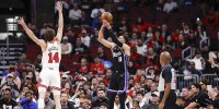 Kings guard Zach LaVine (8) shoots against Bulls