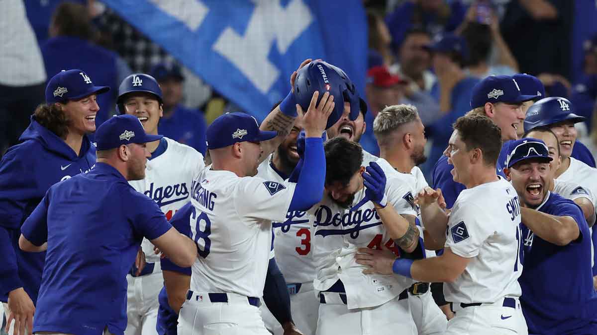 Los Angeles Dodgers celebrate after winning the NLDS round for the 2025 MLB playoffs against the Philadelphia Phillies at Dodger Stadium.