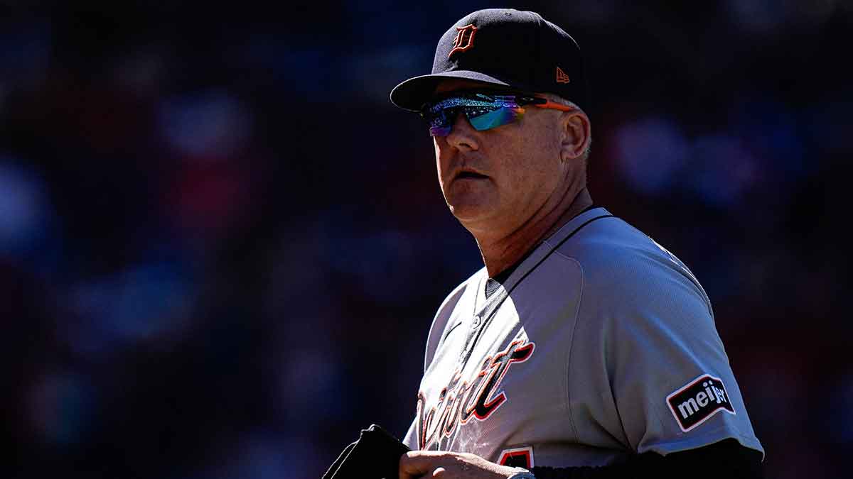Detroit Tigers manager A.J. Hinch (14) walks off the field after a pitching change against Cleveland Guardians during the fourth inning of Game 2 of AL wild-card series at Progressive Field in Cleveland, Ohio on Wednesday, Oct. 1, 2025