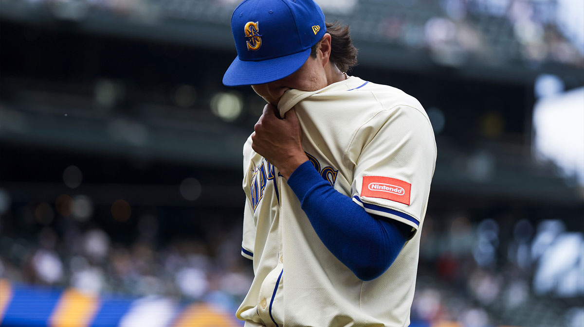 Mariners pitcher Bryan Woo left off ALDS roster as pectoral injury lingers