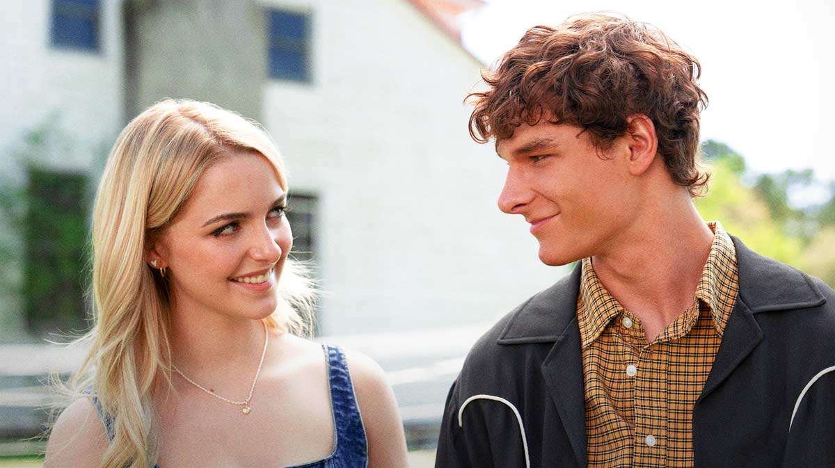 Mckenna Grace and Mason Thames.