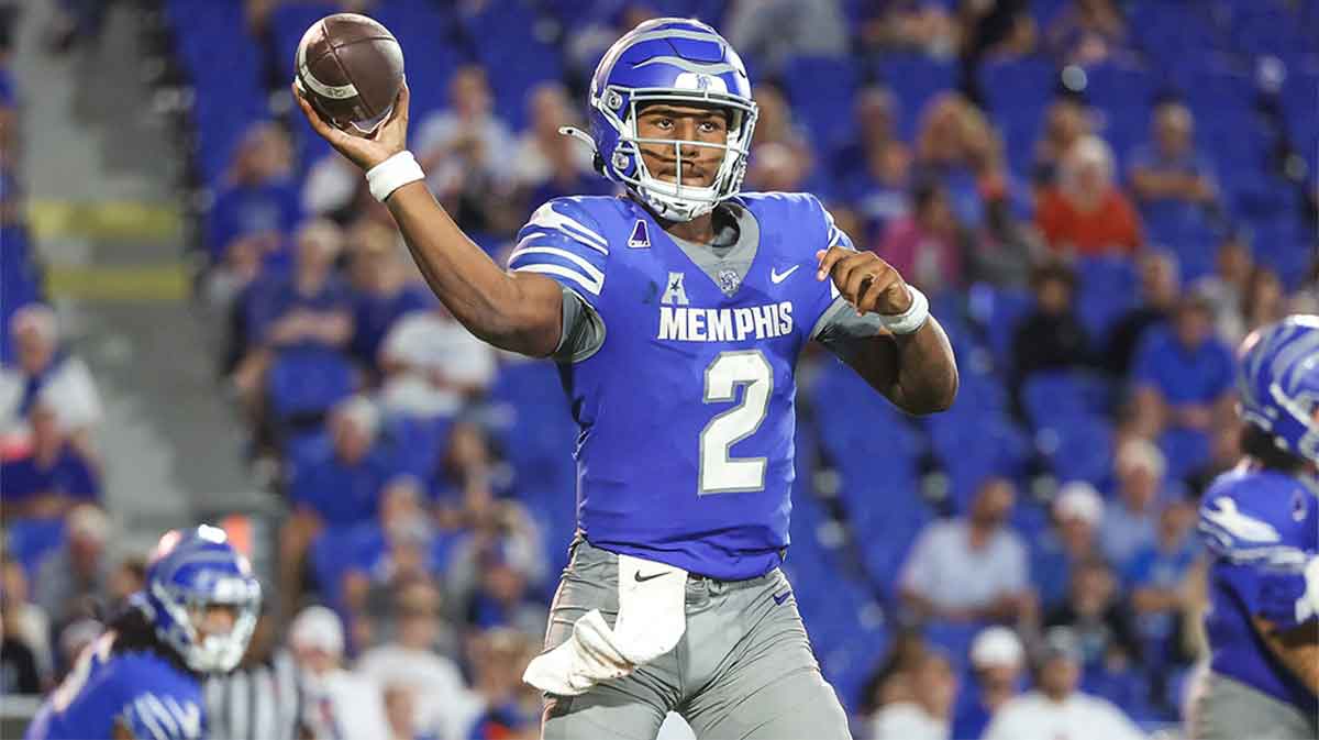 Memphis Tigers quarterback Brendon Lewis (2) looks to pass the ball against the Tulsa Golden Hurricane during the second half at Simmons Bank Liberty Stadium.