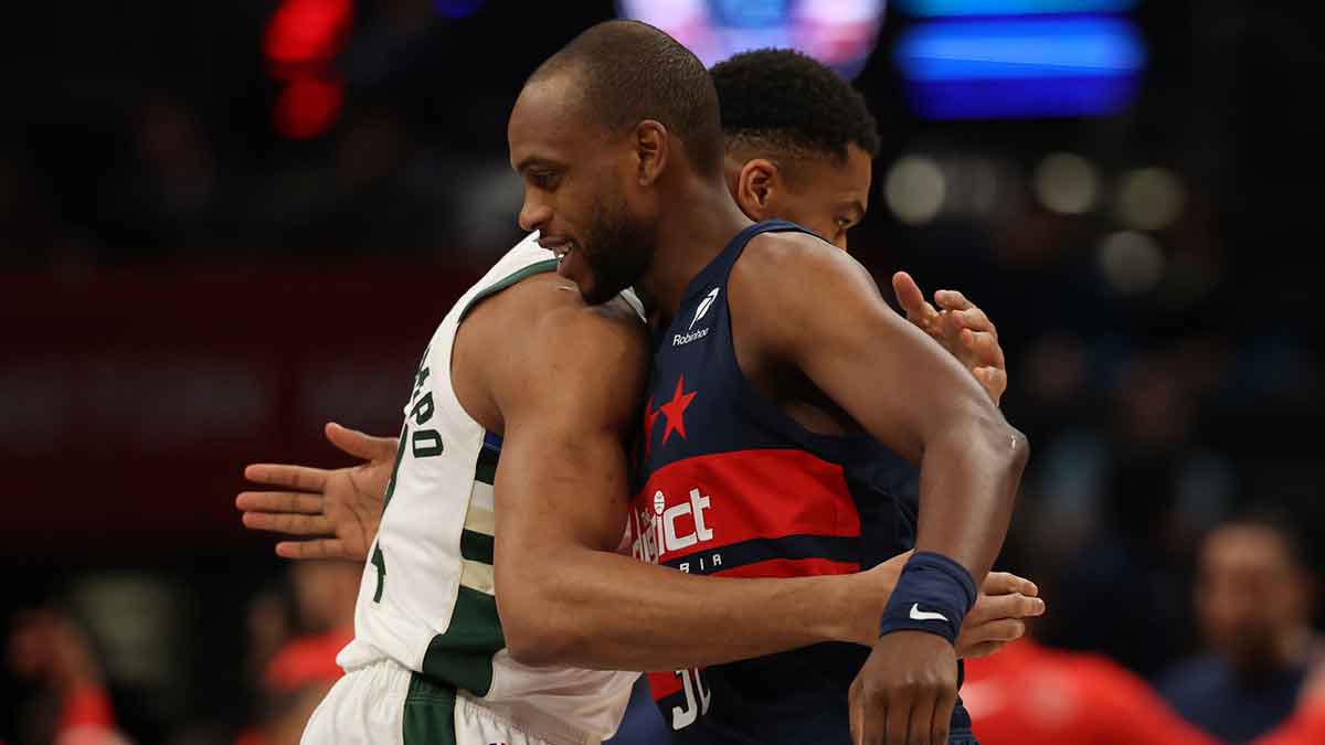 Wizards’ Khris Middleton says Giannis ‘would love’ to see him ‘tear up’ during tribute video