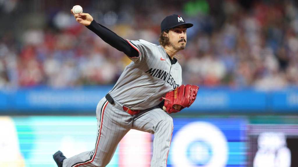 Minnesota Twins pitcher Joe Ryan (41) throws a pitch during the second inning against the Philadelphia Phillies at Citizens Bank Park