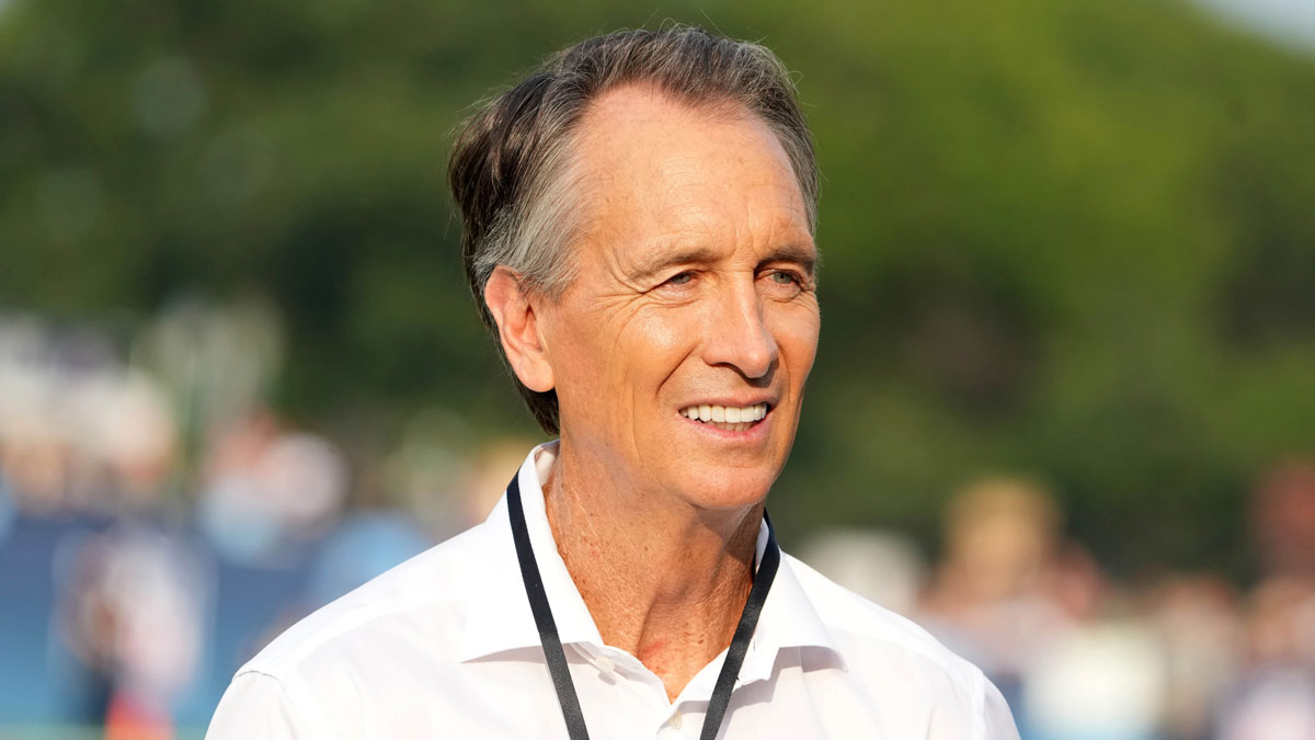 NBC Sports broadcaster Cris Collinsworth watches from the sidelines during the game between the Cleveland Browns and the New York Jets at Tom Benson Hall of Fame Stadium.