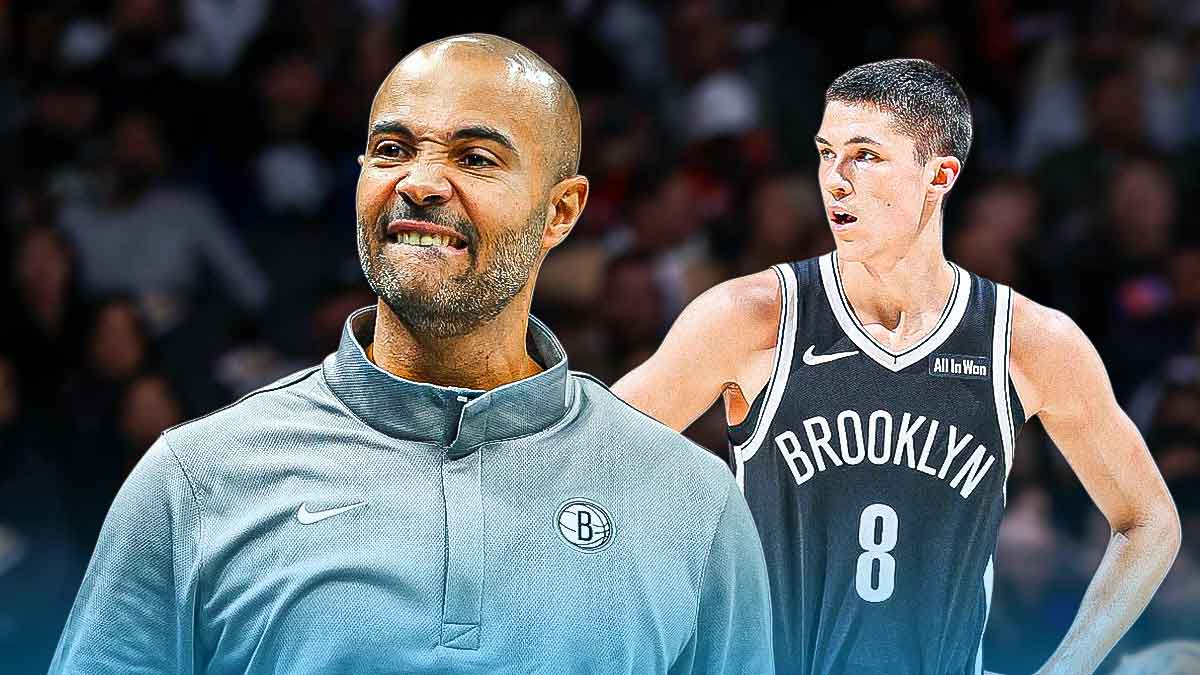 Jordi Fernandez and Egor Demin next to each other