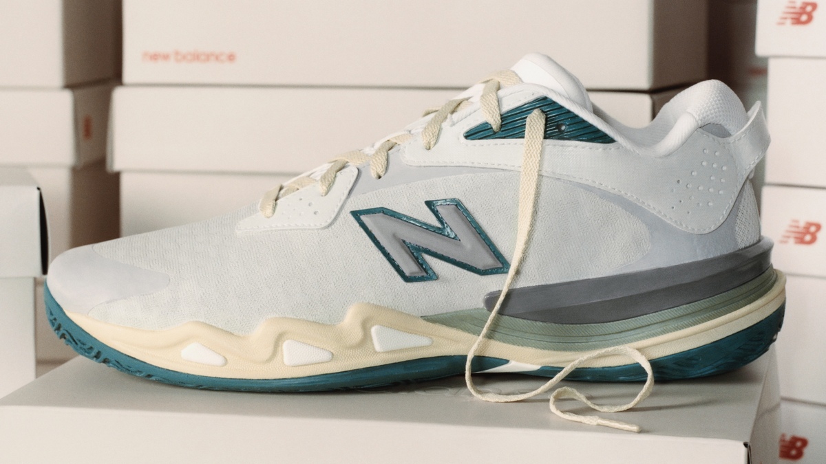 New Balance Hesi Low v2 x Cooper Flagg 1