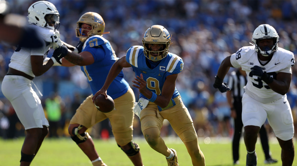 UCLA Bruins quarterback Nico Iamaleava (9) runs for a touchdown during the fourth quarter against the Penn State Nittany Lions at Rose Bowl. 