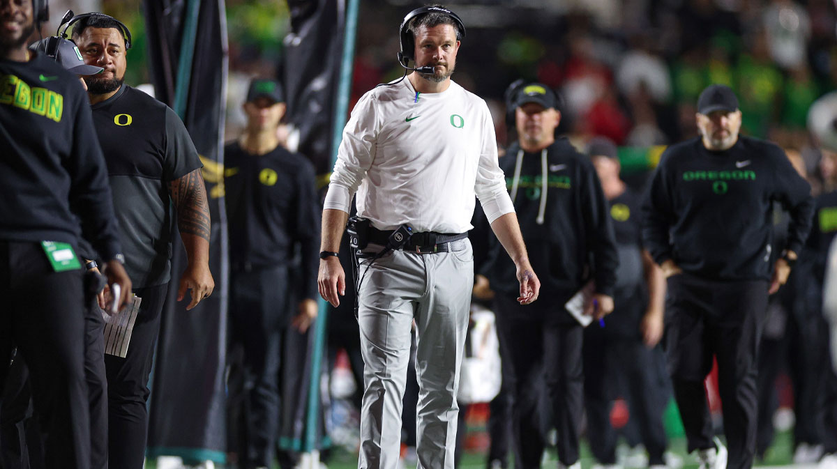 Oregon Ducks head coach Dan Lanning looks on during the first half against the Rutgers Scarlet Knights at SHI Stadium.