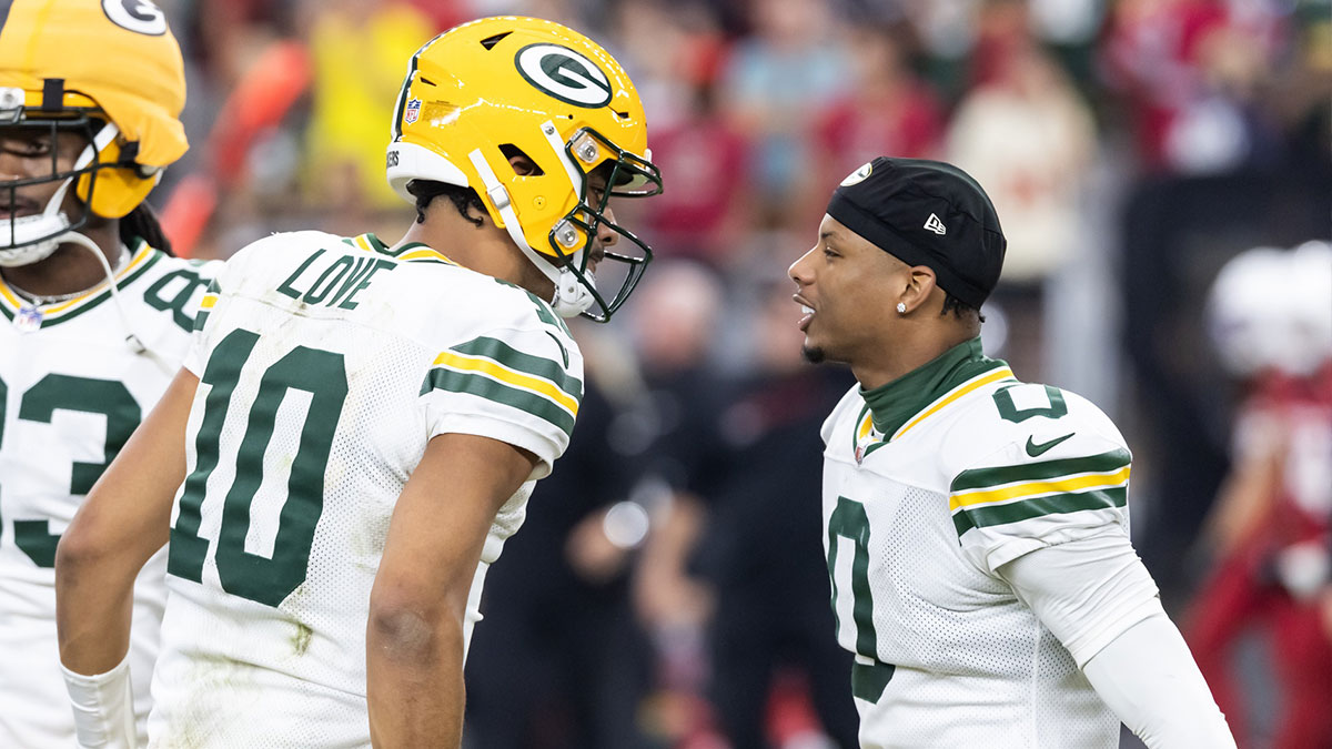 Green Bay Packers quarterback Jordan Love (10) with wide receiver Matthew Golden (0) against the Arizona Cardinals at State Farm Stadium.