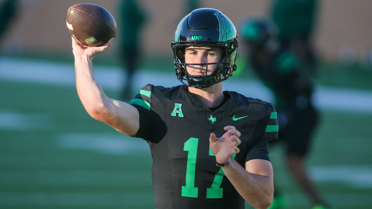 North Texas Mean Green quarterback Drew Mestemaker (17) warms up prior to a game against the South Florida Bulls at DATCU Stadium