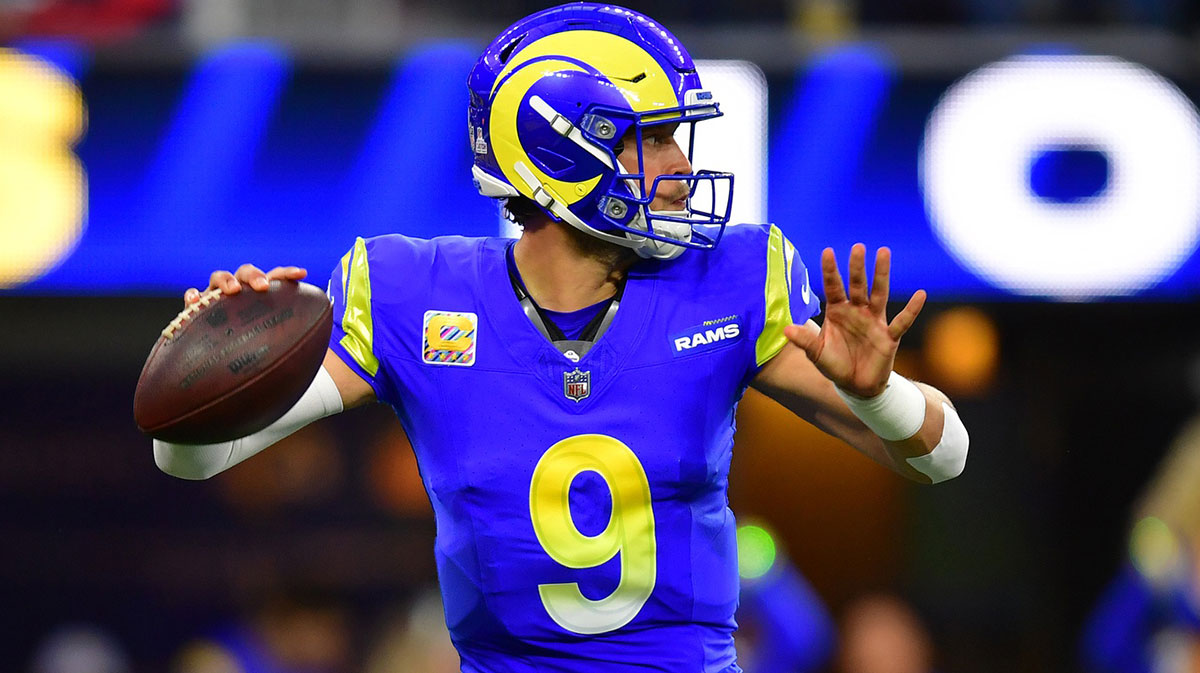Los Angeles Rams quarterback Matthew Stafford (9) drops back to pass against the San Francisco 49ers during the first half at SoFi Stadium.