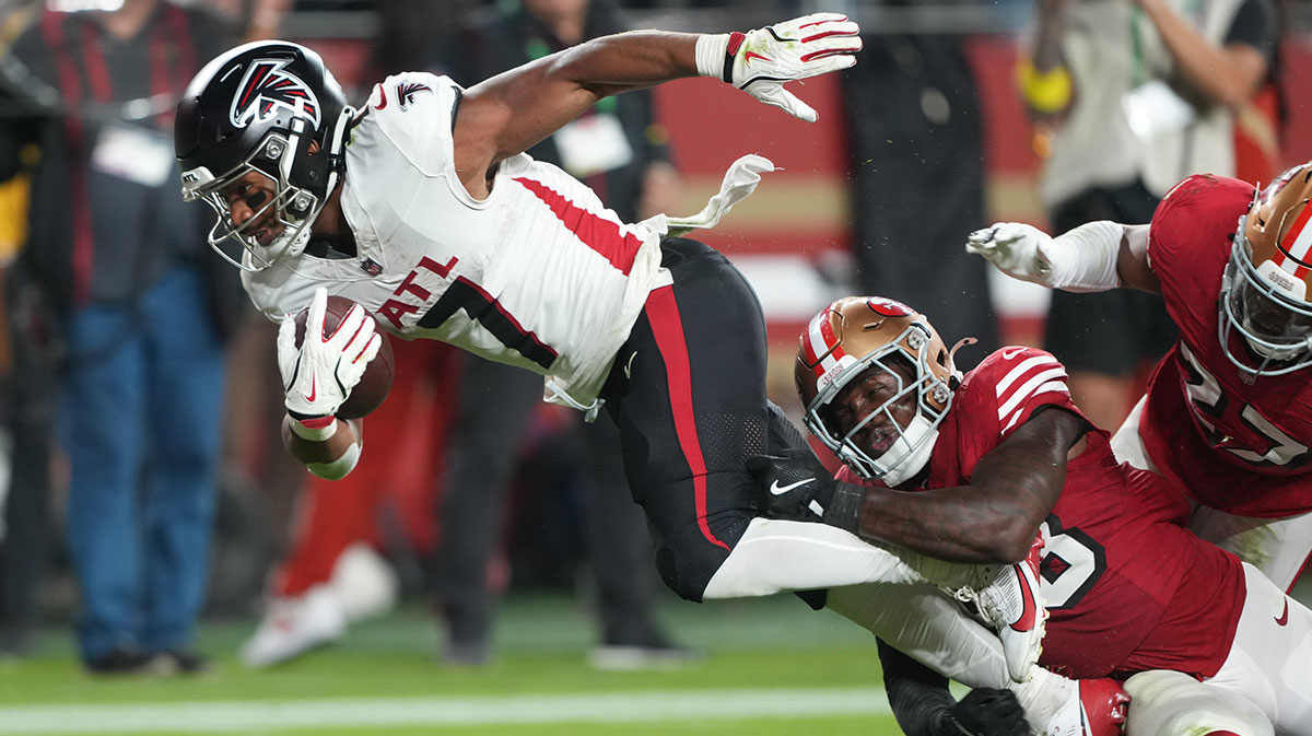 Falcons’ Kaden Elliss makes honest Christian McCaffrey-Bijan Robinson comparison