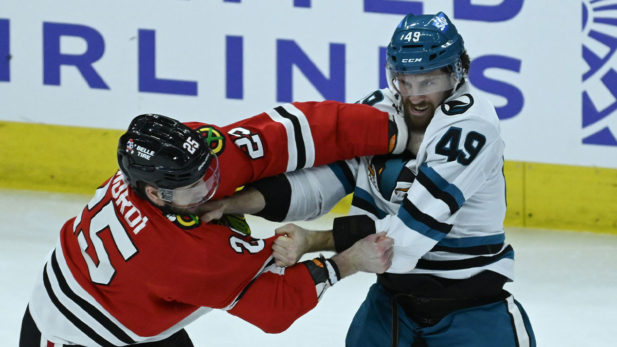 Lightning’s Scott Sabourin suspended 4 games for roughing in preseason vs. Panthers