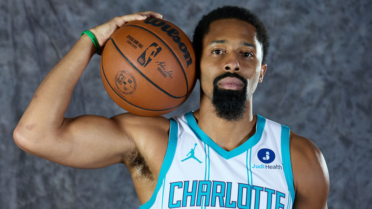 Hornets waive Spencer Dinwiddie 3 months after signing him