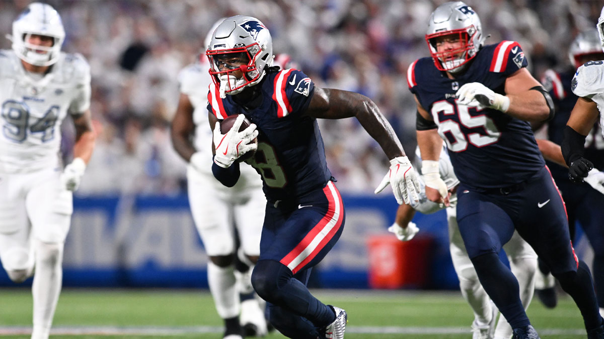 New England Patriots wide receiver Stefon Diggs (8) makes a catch against the Buffalo Bills during the second half at Highmark Stadium.