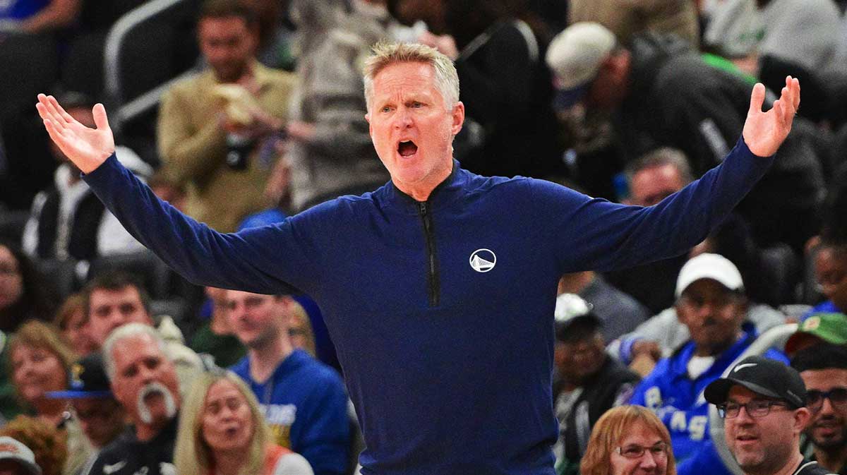 Golden State Warriors head coach Steve Kerr reacts in the 3rd quarter against the Milwaukee Bucks at Fiserv Forum.