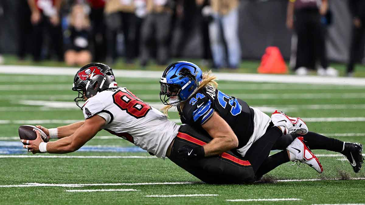 Houston Texans wide receiver Jayden Higgins (81) celebrates with tight end Dalton Schultz (86) after a touchdown reception during the fourth quarter against the Tennessee Titans at NRG Stadium