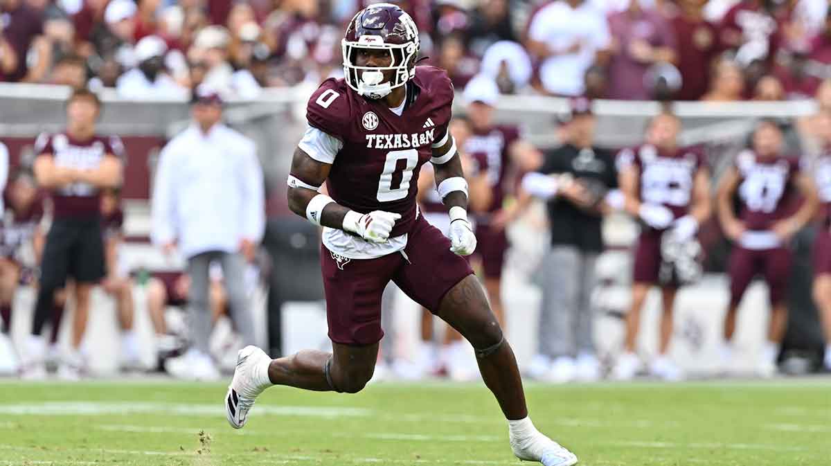 Texas A&M Aggies linebacker Scooby Williams (0) defends in coverage in the fourth quarter against the Missouri Tigers at Kyle Field.