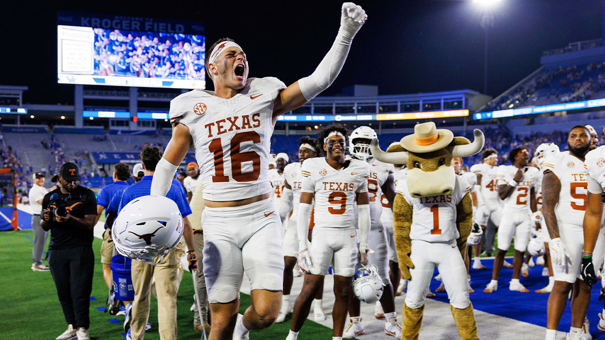 Texas Longhorns defensive back Michael Taaffe (16) celebrates after the game against the Kentucky Wildcats at Kroger Field.