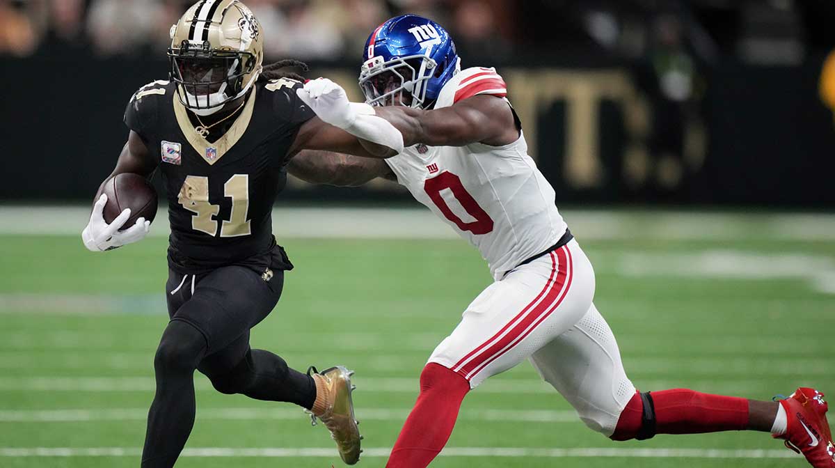 The Chargers perfect trade offer for Saints running back Alvin Kamara