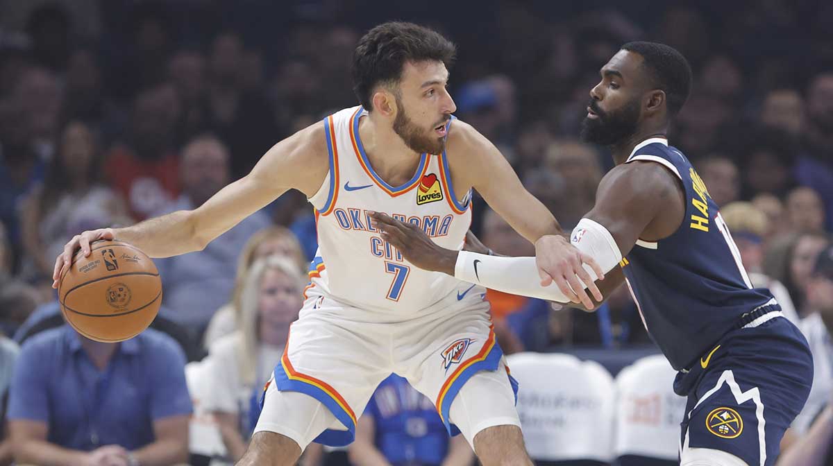 Thunder center/forward Chet Holmgren (7) drives to the basket against Denver Nuggets guard/forward Tim Hardaway Jr. (10) during the first quarter at Paycom Center