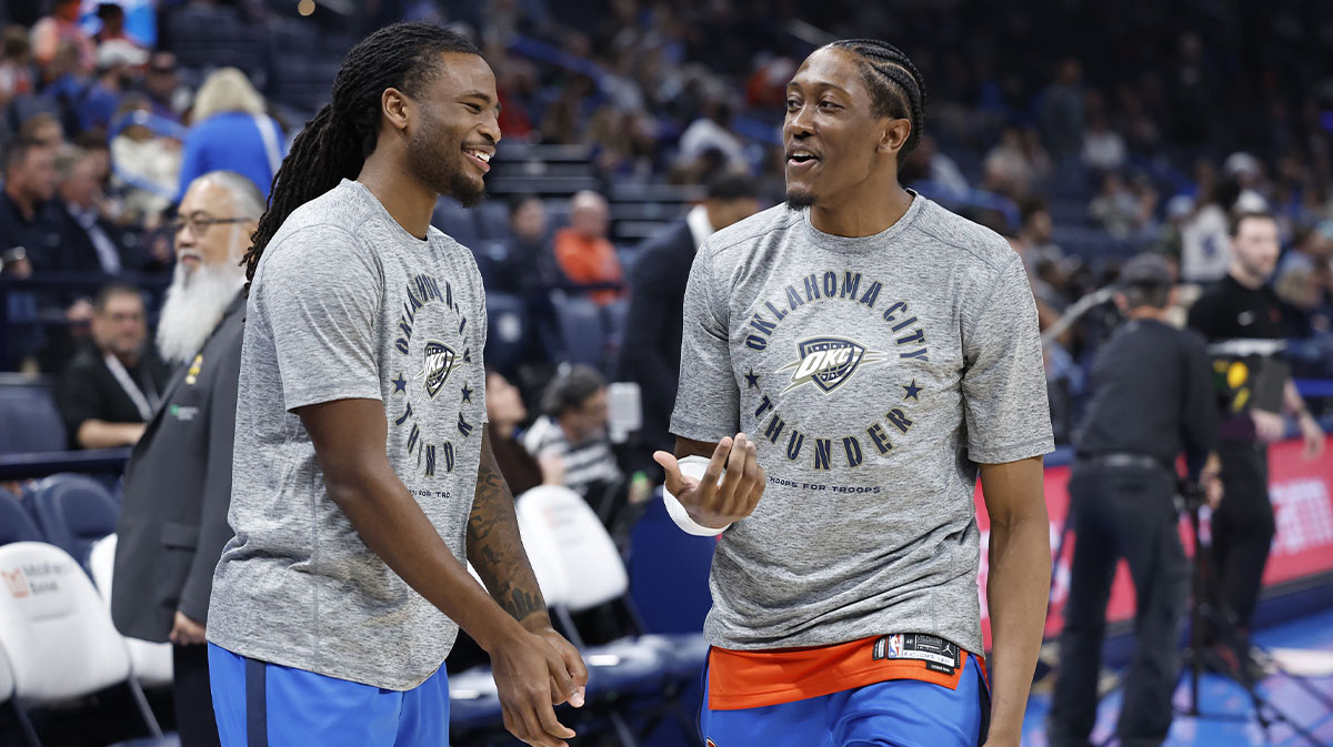 Thunder’s Cason Wallace hilariously gets thumbs down from Jalen Williams for fastbreak dunk