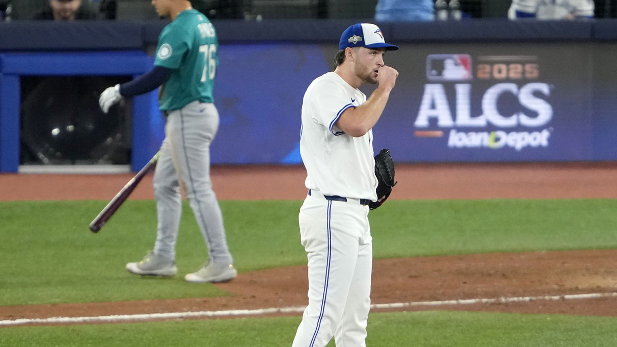 Blue Jays Game 6 hero Trey Yesavage speaks glowingly about teammates