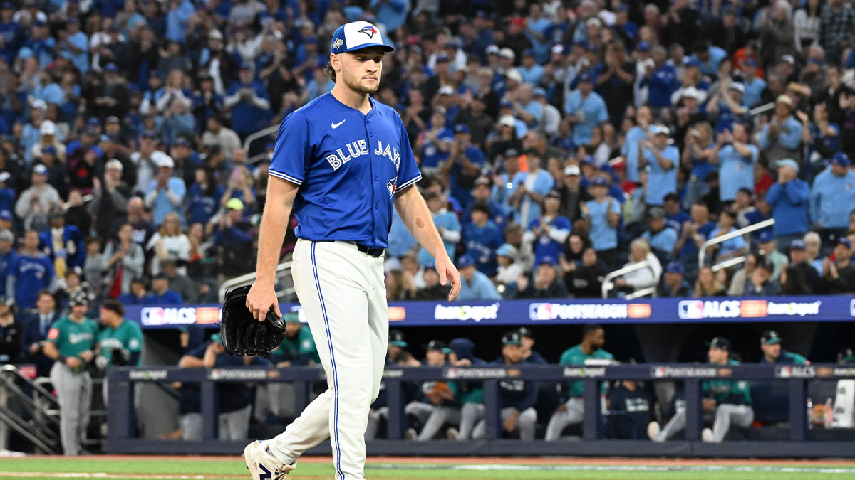 Toronto Blue Jays pitcher Trey Yesavage (39) walks to the dugout after being relieved in the fifth inning against the Seattle Mariners during game two of the ALCS round for the 2025 MLB playoffs at Rogers Centre.
