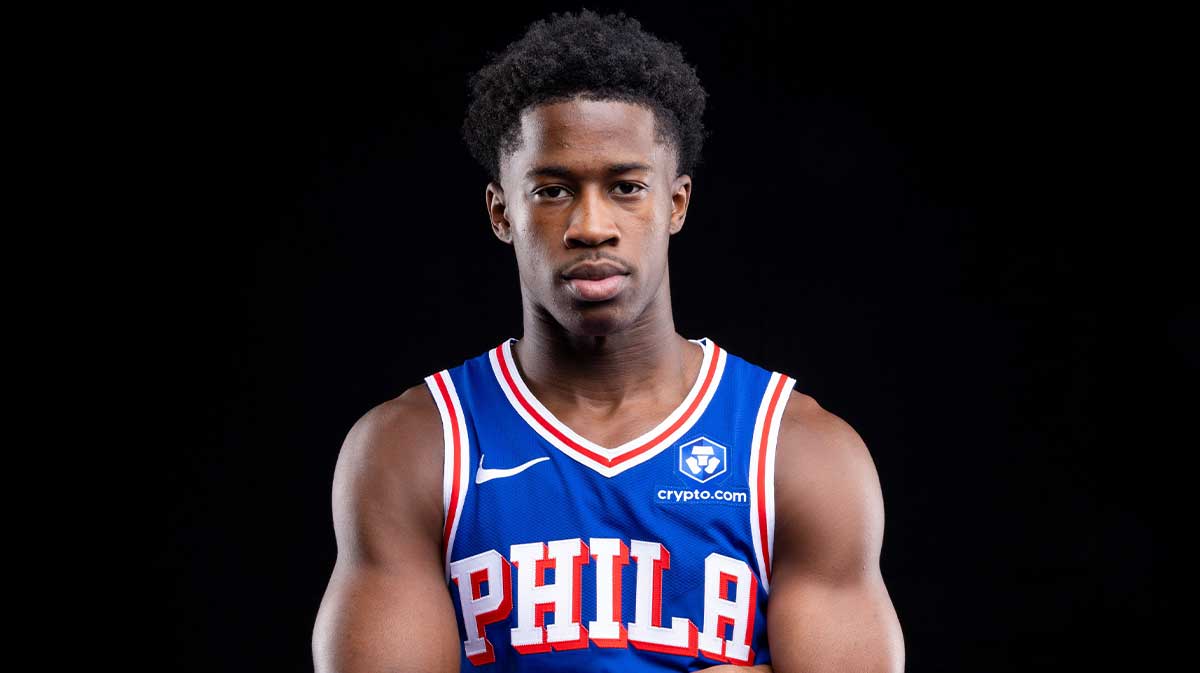 Philadelphia 76ers VJ Edgecombe (77) poses for a photo during media day.