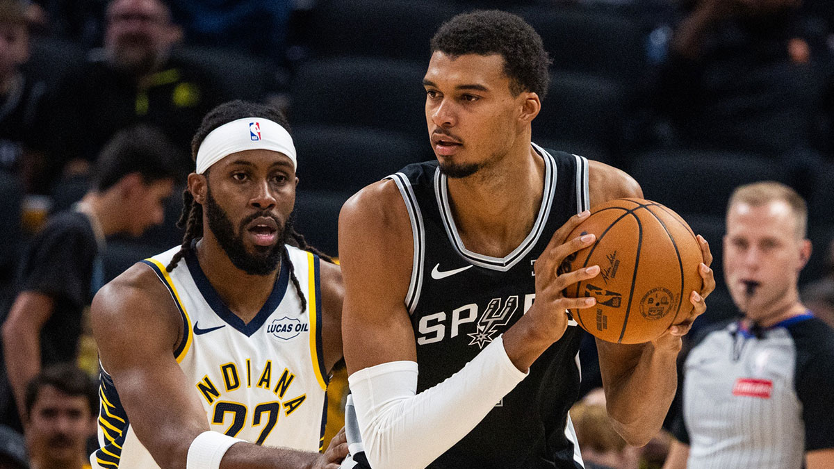 Spurs’ Victor Wembanyama doesn’t even leave the ground for wild putback slam