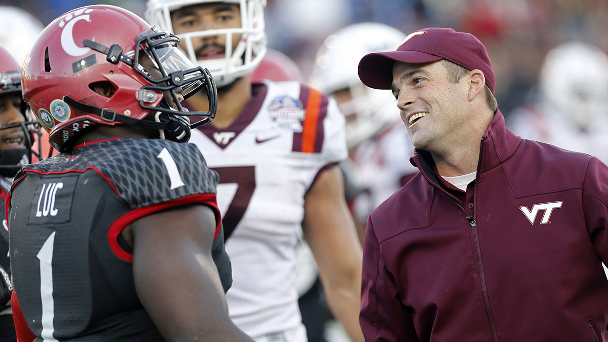 https://wp.clutchpoints.com/wp-content/uploads/2025/10/Virginia-Tech-Hokies-associate-head-coach-Shane-Beamer.jpg