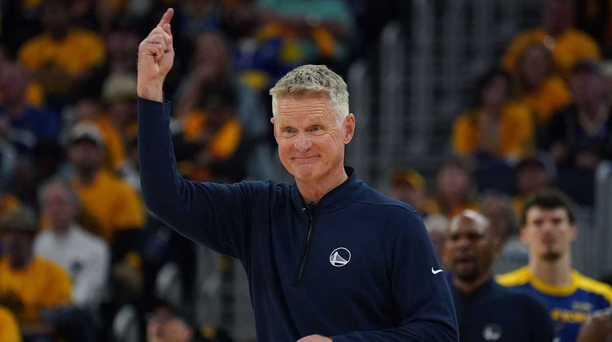 Warriors head coach Steve Kerr signals to the players during a game against the Minnesota Timberwolves in the third quarter during game three in the second round of the 2025 NBA Playoffs at Chase Center