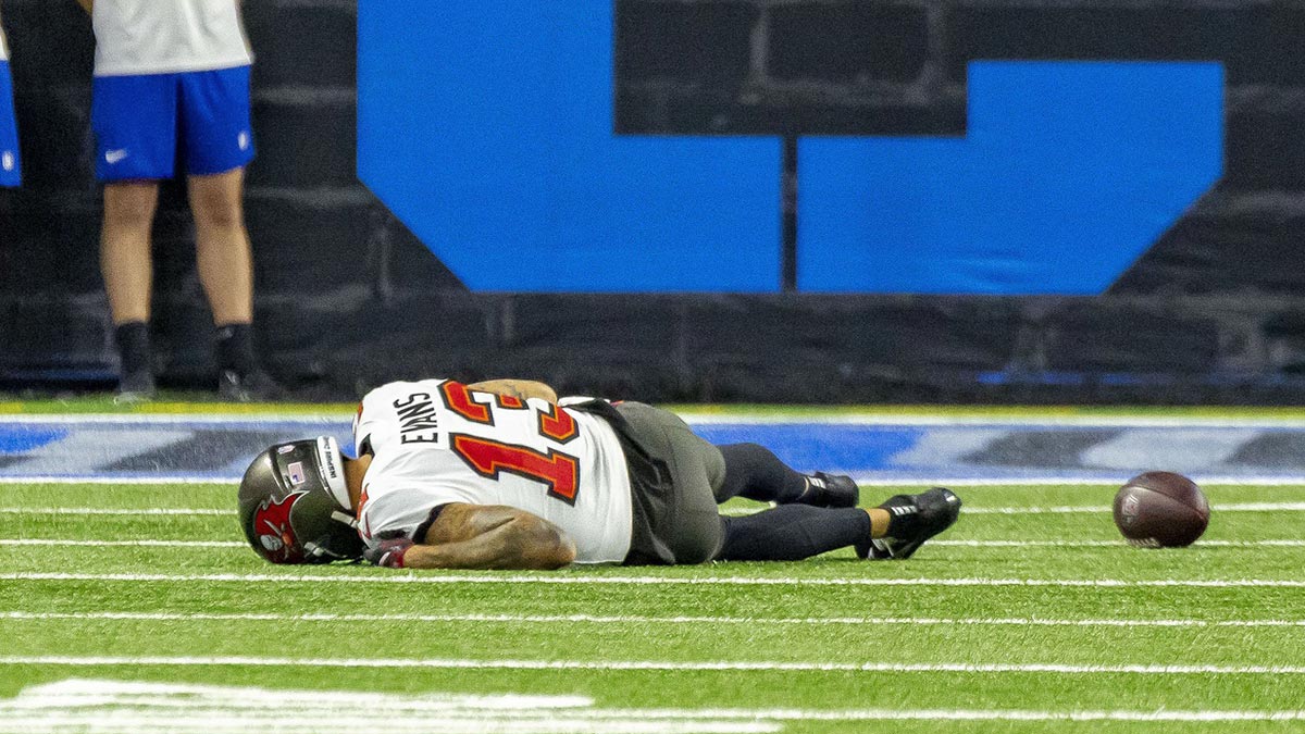 When can Buccaneers’ Mike Evans return from painful injury?