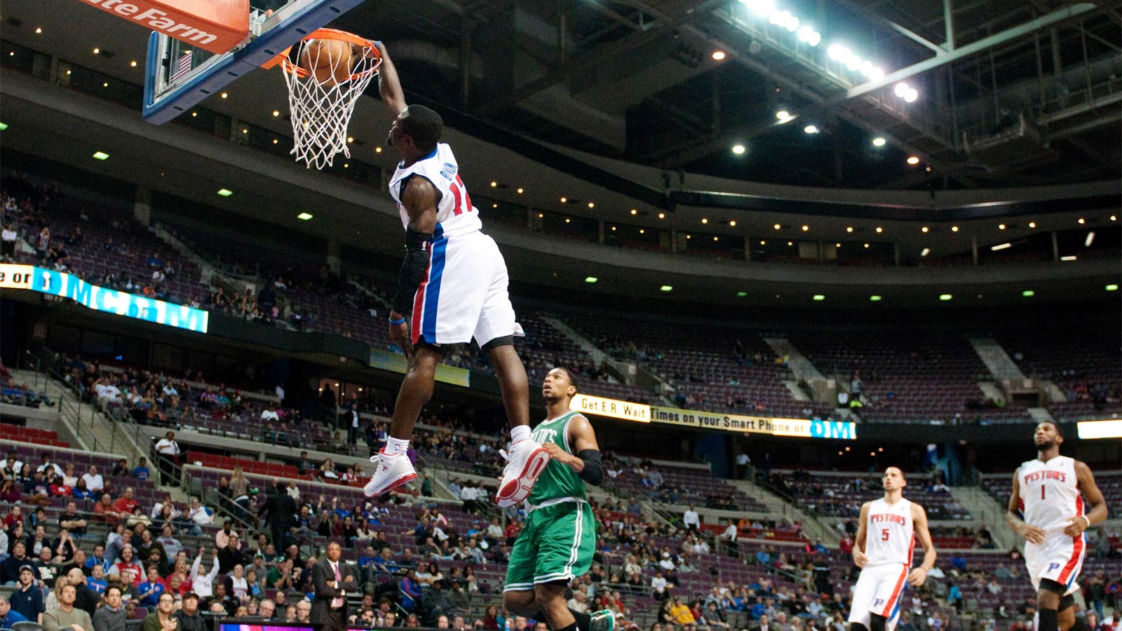 Detroit Pistons point guard Will Bynum (12) slam dunks during the fourth quarter against the Boston Celtics at The Palace. Detroit won 103-83.
