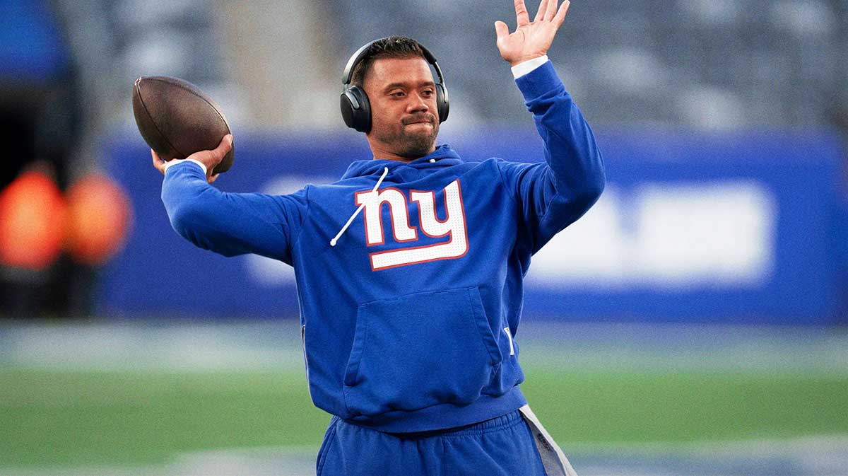 New York Giants quarterback Russell Wilson (3) warms up before a Thursday Night Football game between the New York Giants and the Philadelphia Eagles at MetLife Stadium in East Rutherford on Oct. 9, 2025.