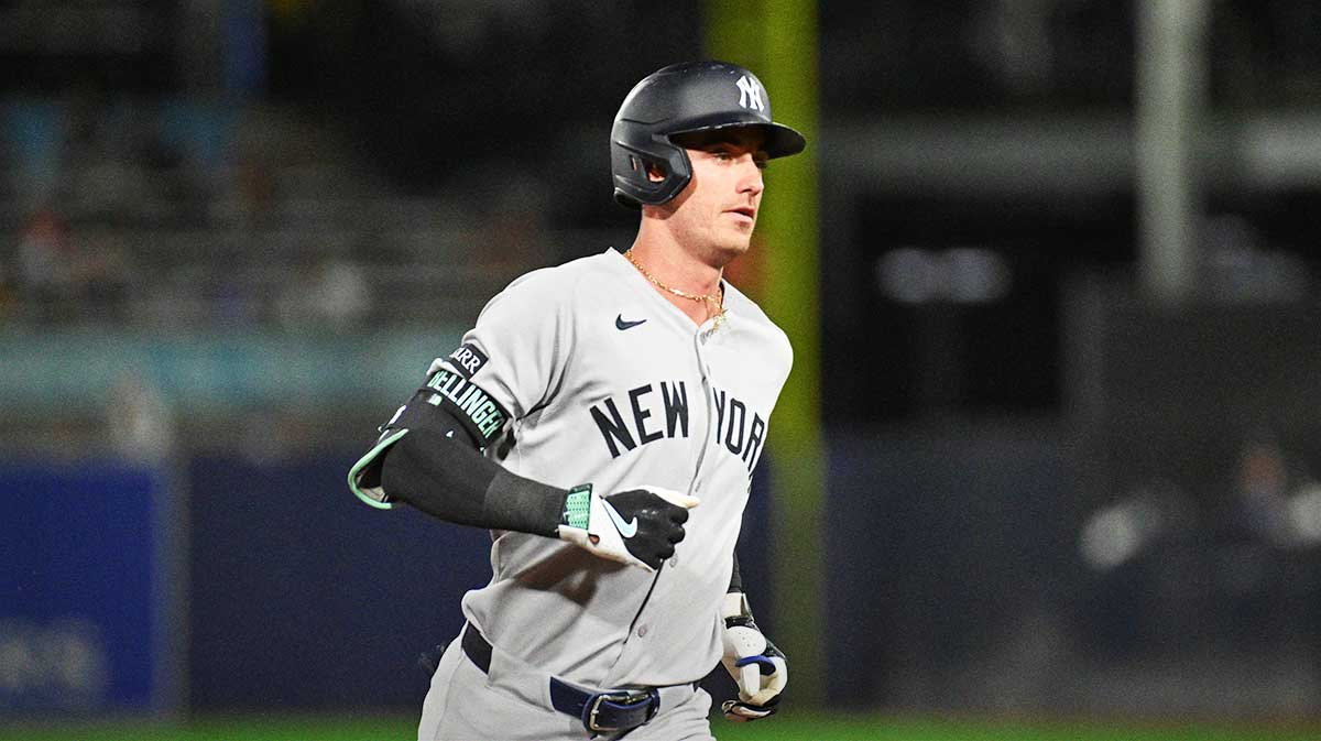 New York Yankees left fielder Cody Bellinger (35) rounds the bases after hitting a solo home run in the first inning against the Tampa Bay Rays at George M. Steinbrenner Field.