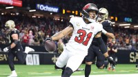 Tampa Bay Buccaneers safety Antoine Winfield Jr. (31) reacts after a touchdown during the second quarter against the New Orleans Saints at Caesars Superdome.
