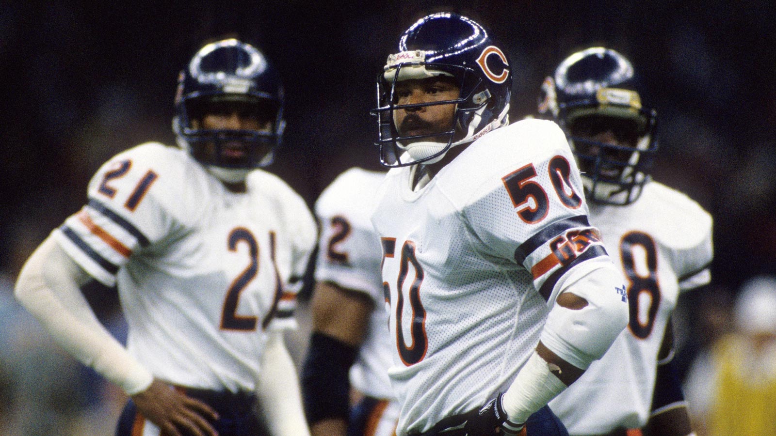 FILE PHOTO; Chicago Bears linebacker Mike Singletary (50) on the field with Leslie Frazier (21) against the New England Patriots Chicago Bears during Super Bowl XX at the Superdome. The Bears defeated the Patriots 46-10.