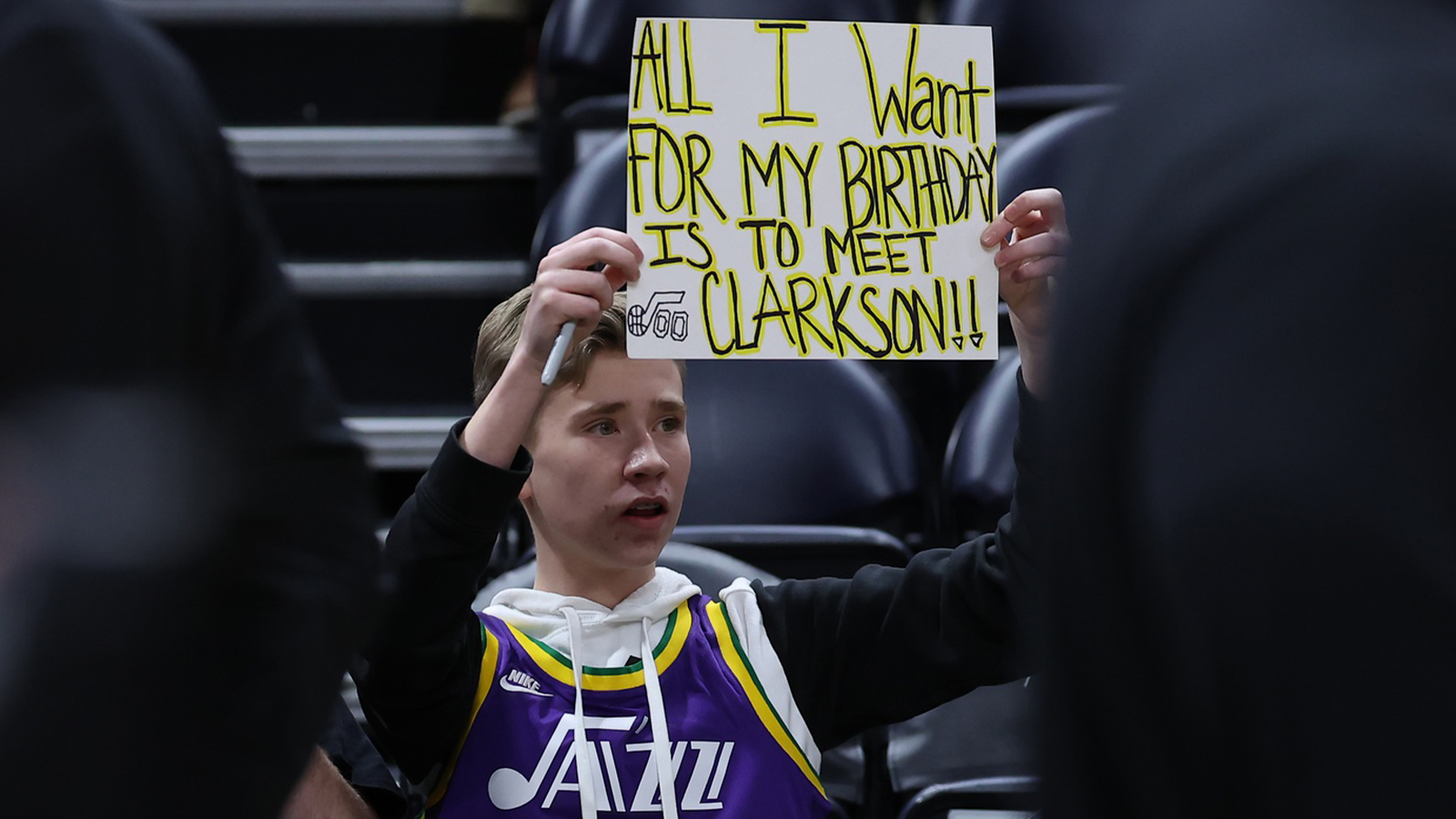 Jazz bring down ban hammer on fan-made posters