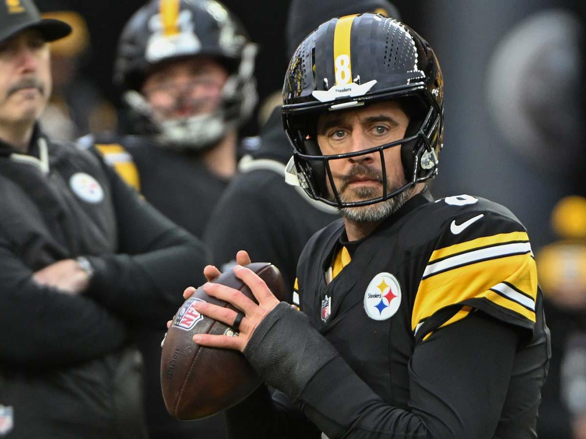 Steelers news: Aaron Rodgers puts teammates on blast after ugly showing vs. Bills